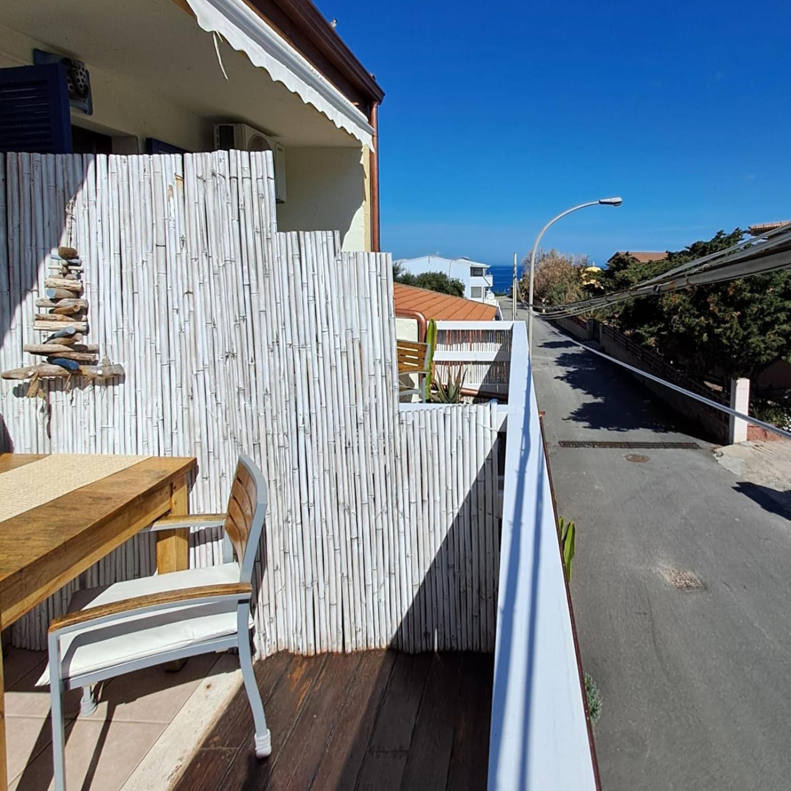 Il Faro La Ciaccia Apartment Валедория Екстериор снимка